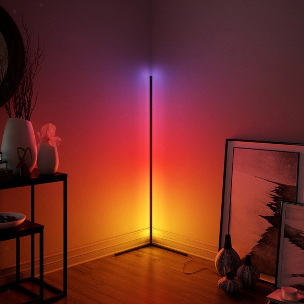 LEUPP Corner Floor Lamp
