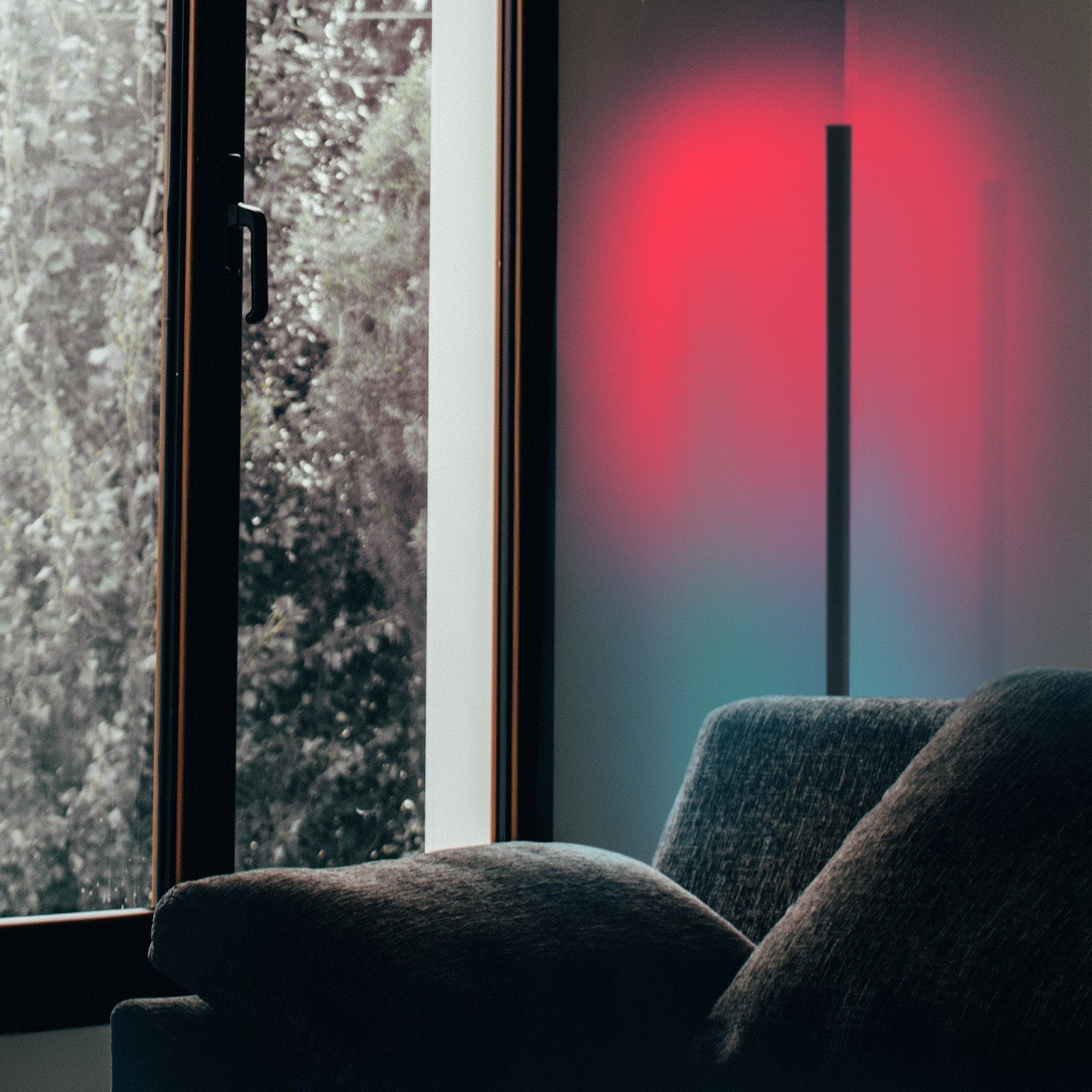 LEUPP Corner Floor Lamp
