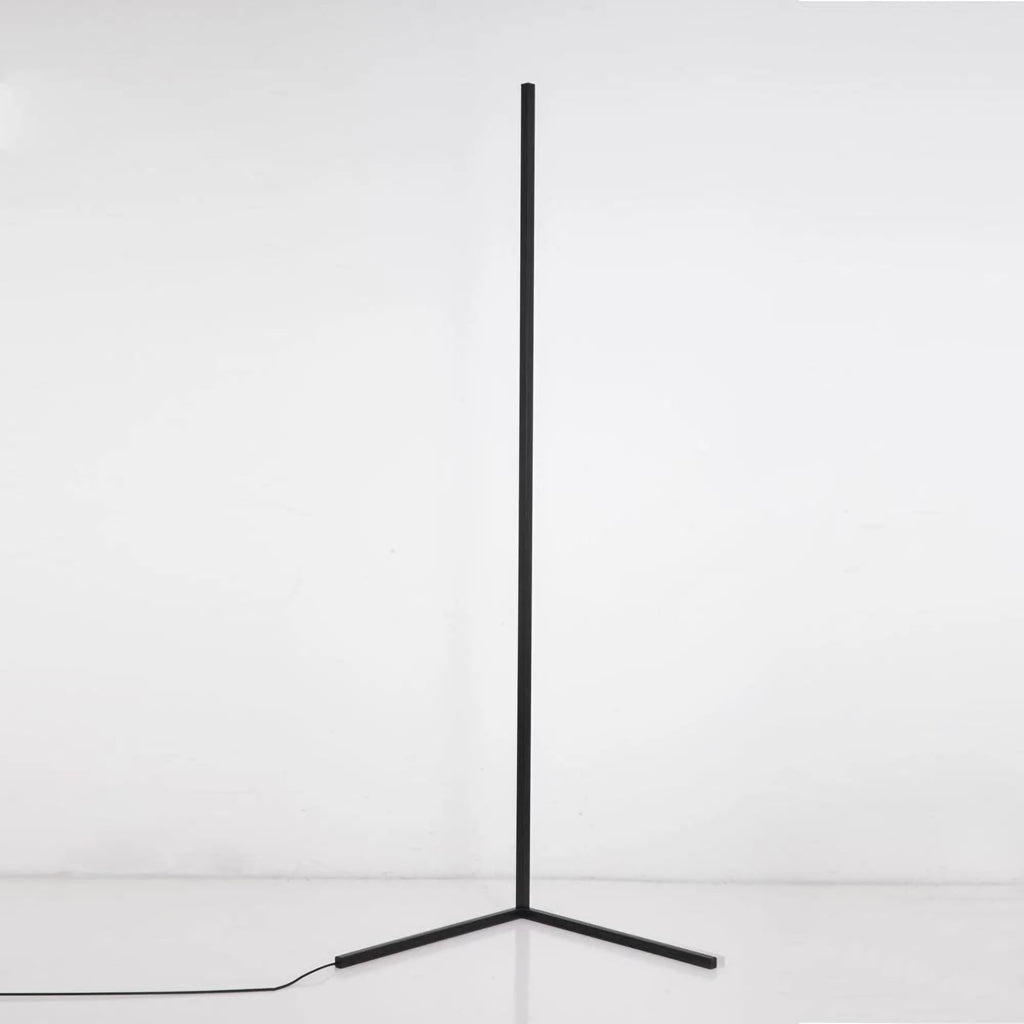 LEUPP Corner Floor Lamp