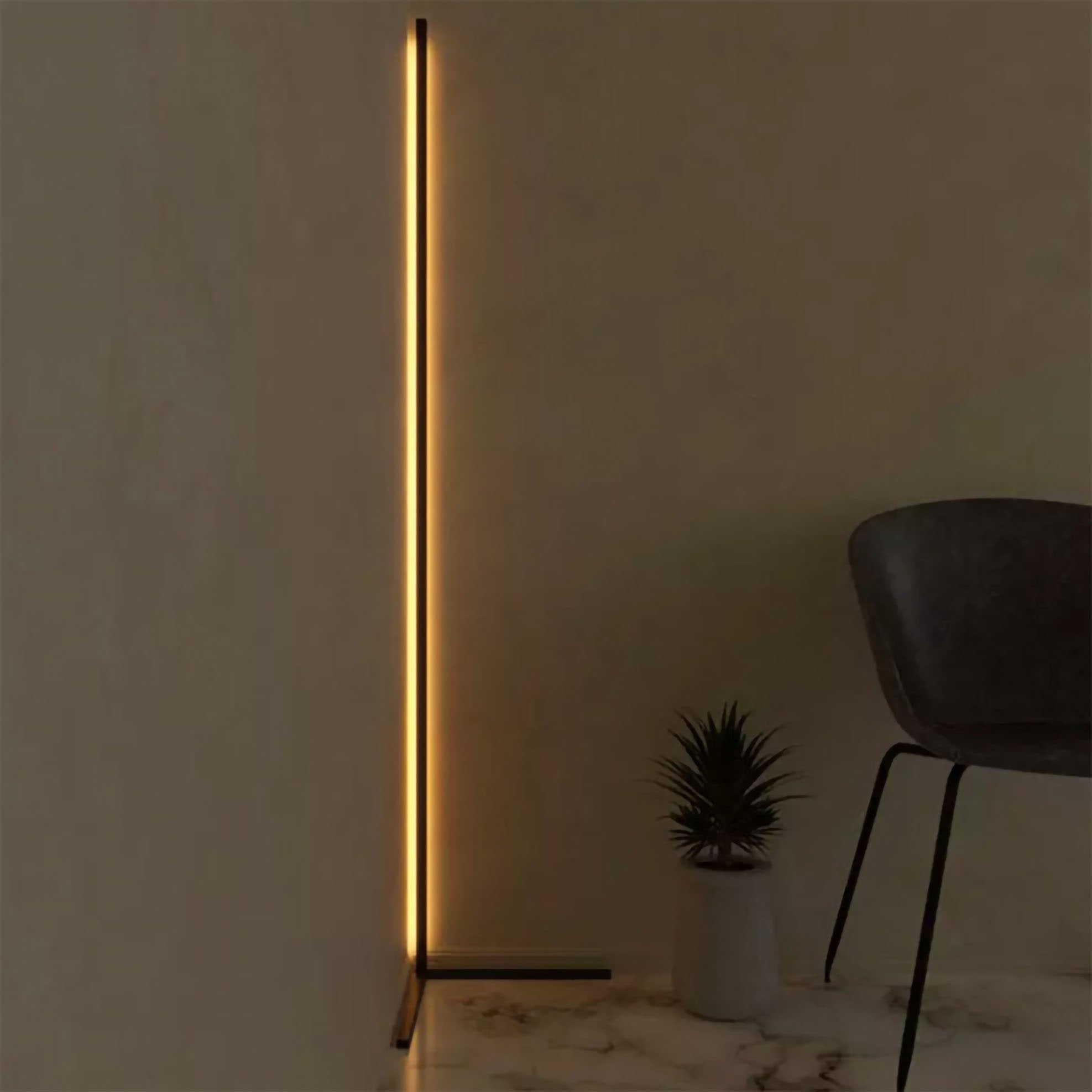 LEUPP Corner Floor Lamp